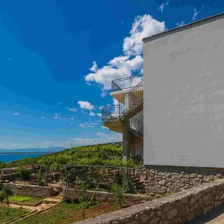 In 39074 Апартаменты *