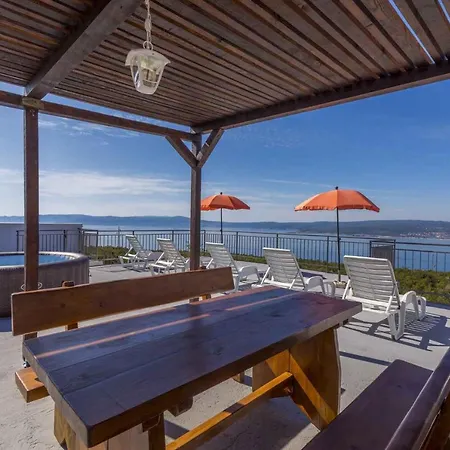 In 39074 Апартаменты Цриквеница