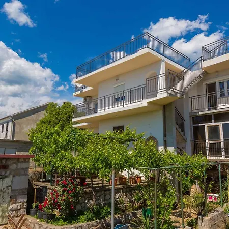 In 39074 Апартаменты