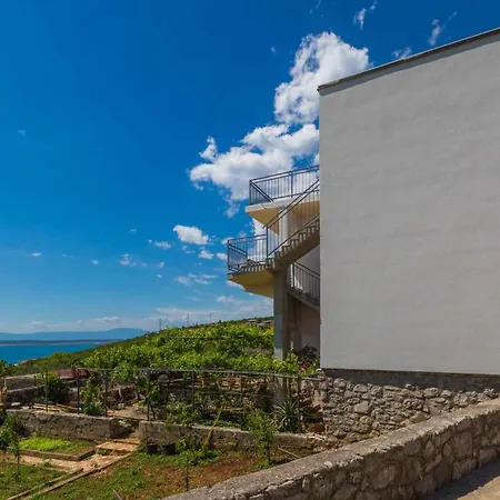 In 39074 Цриквеница